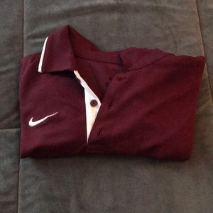Nike polo fro-fit shirt size small